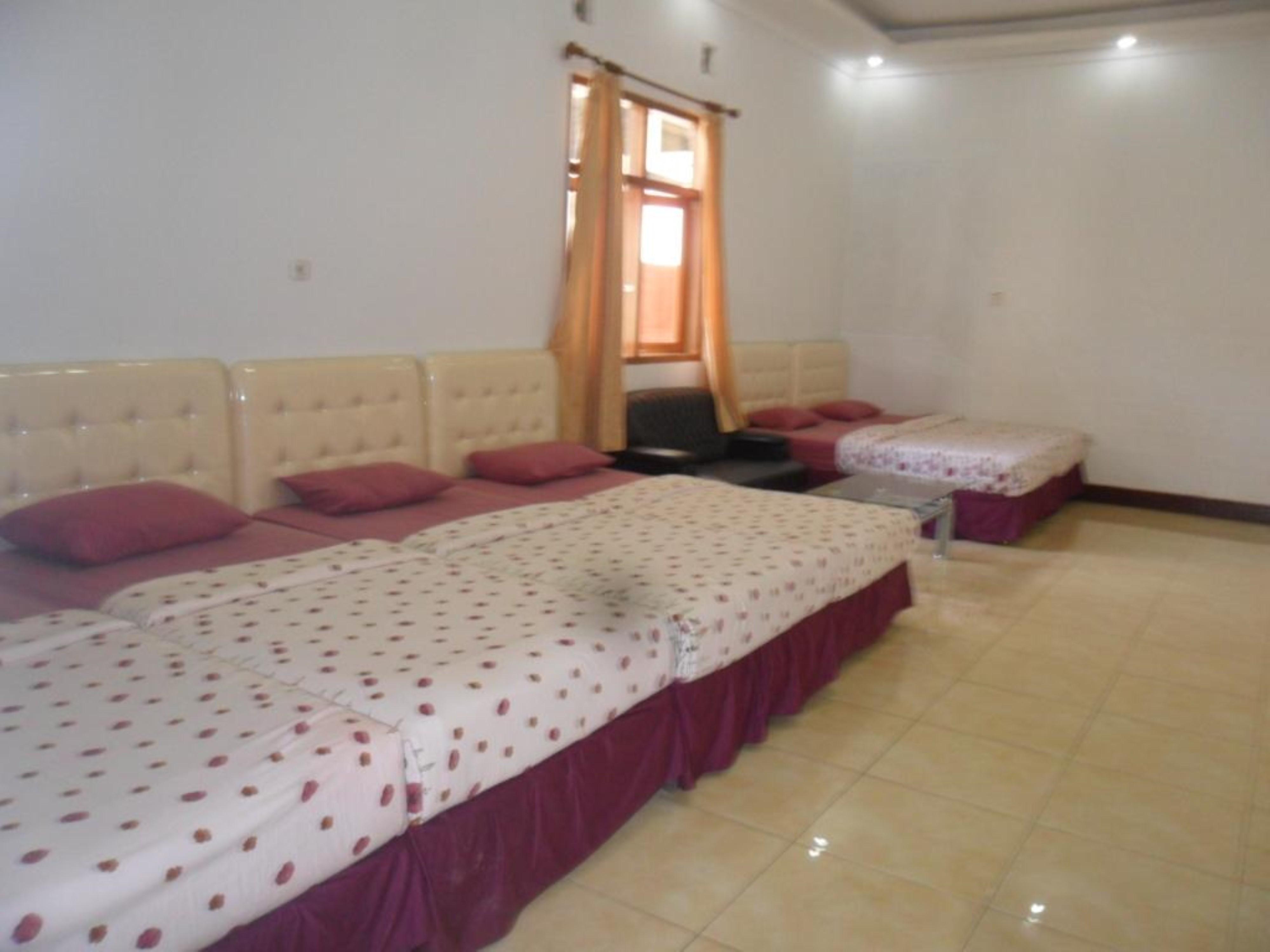 Hotel Nirwana Lembang By Zuzu Bandung